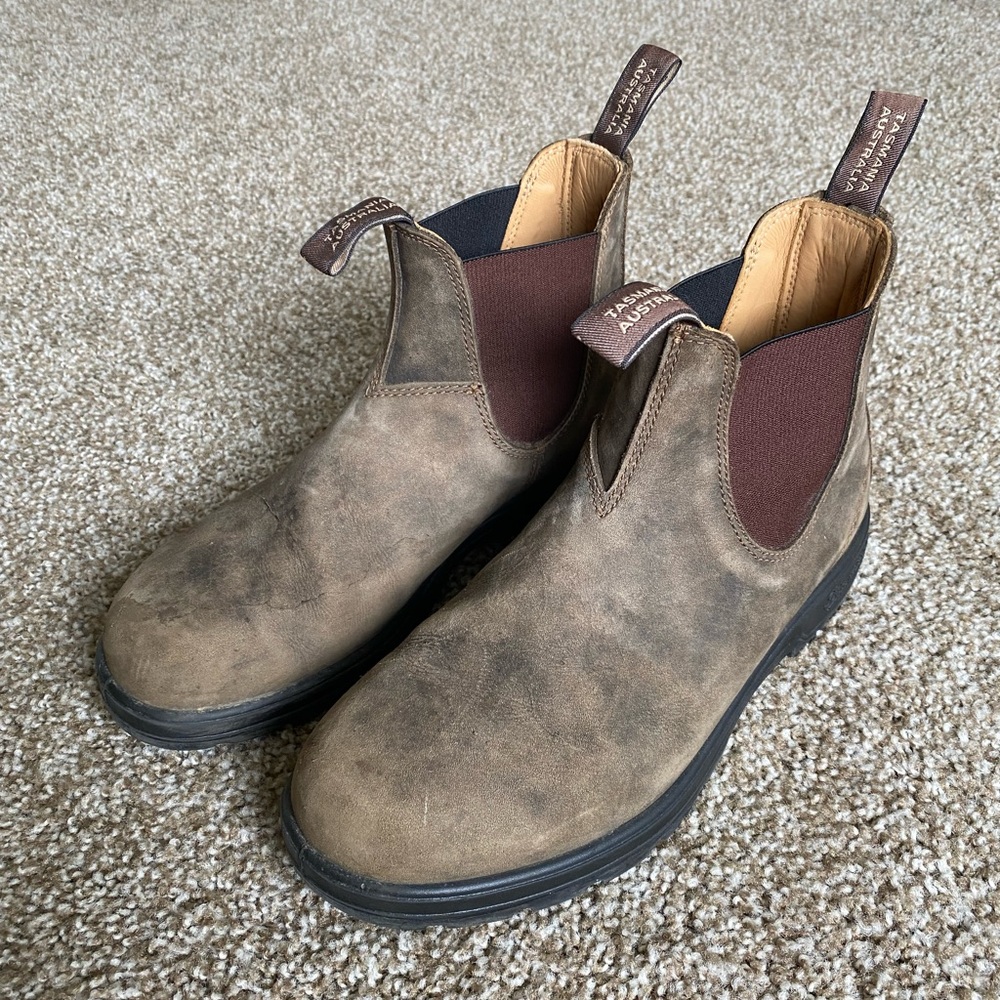 Blundstone boots mens 585 size au 8.5, us 9.5